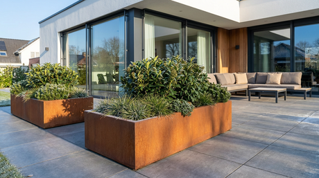 Cortenstaal plantenbak in de winter - tips en advies